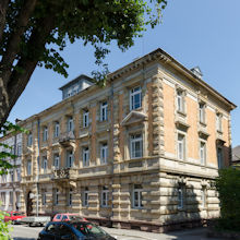 Bild zeigt das Gebäude der Kammern Offenburg des Arbeitsgerichts Freiburg